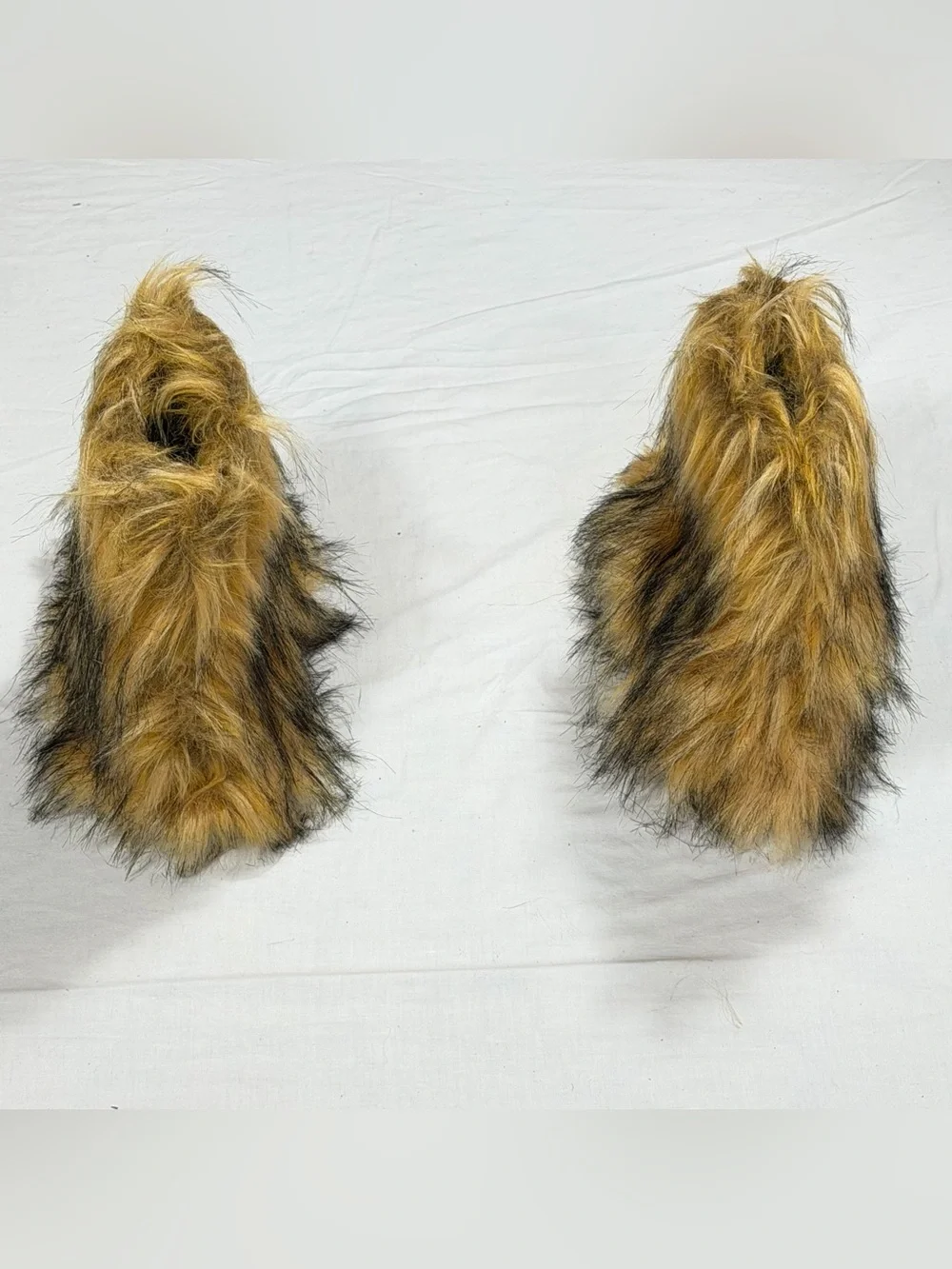 Women's 11 Brown Shaggy Faux Fur Yeti Boots NWOT Y2K Festival